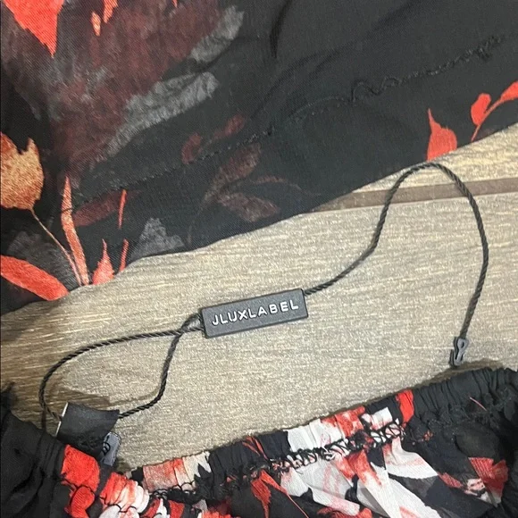 JLUXLABEL Black and Red Floral Dress - Picture 4 of 5